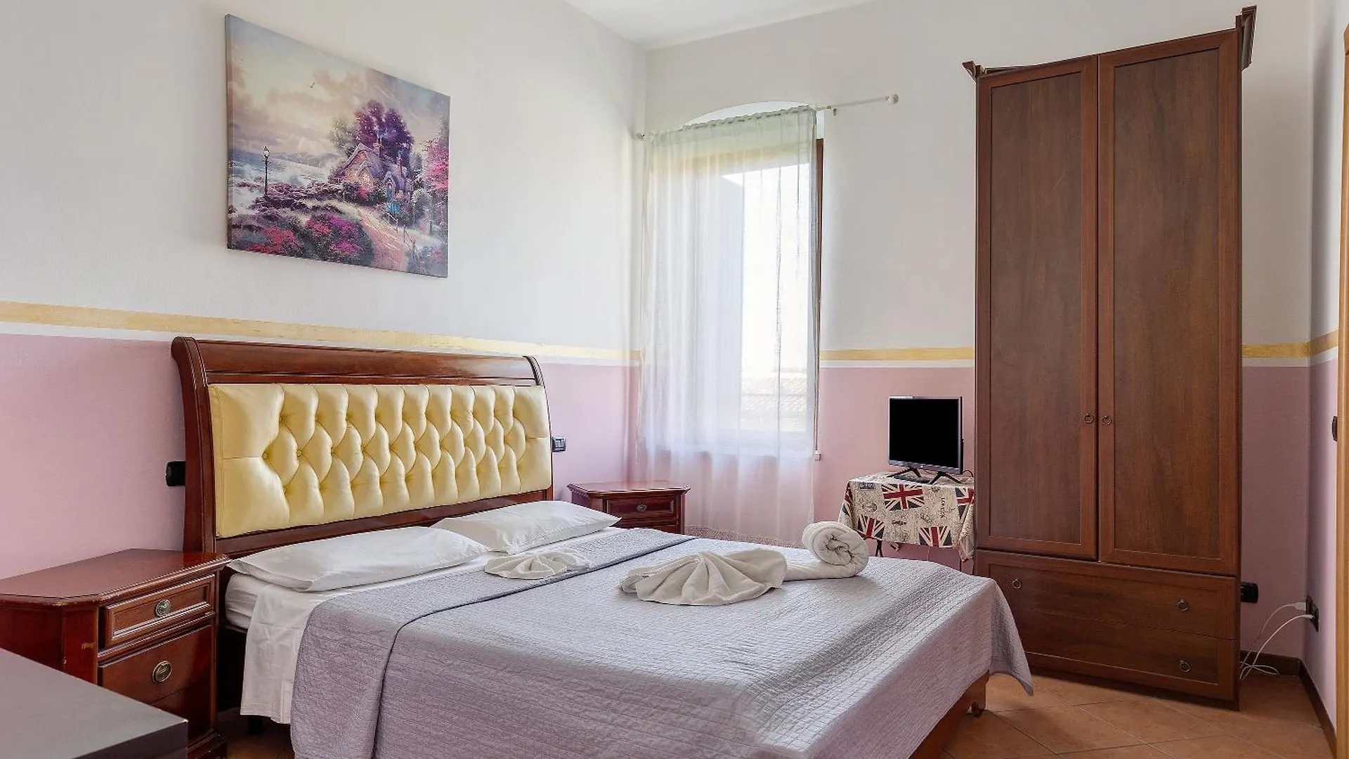 B And B 7 Camini Верона Италия